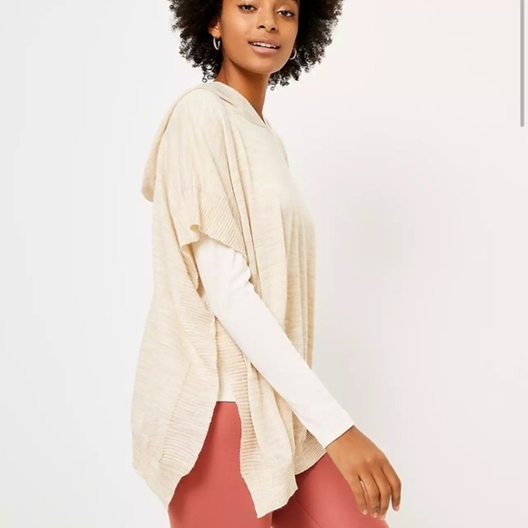 NWT Hoodie Poncho Desert Khaki M/L Neutral - Picture 13 of 13